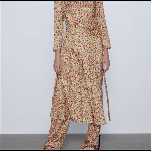 Zara floral pleated skirt pants set with top - Picture 6 of 15
